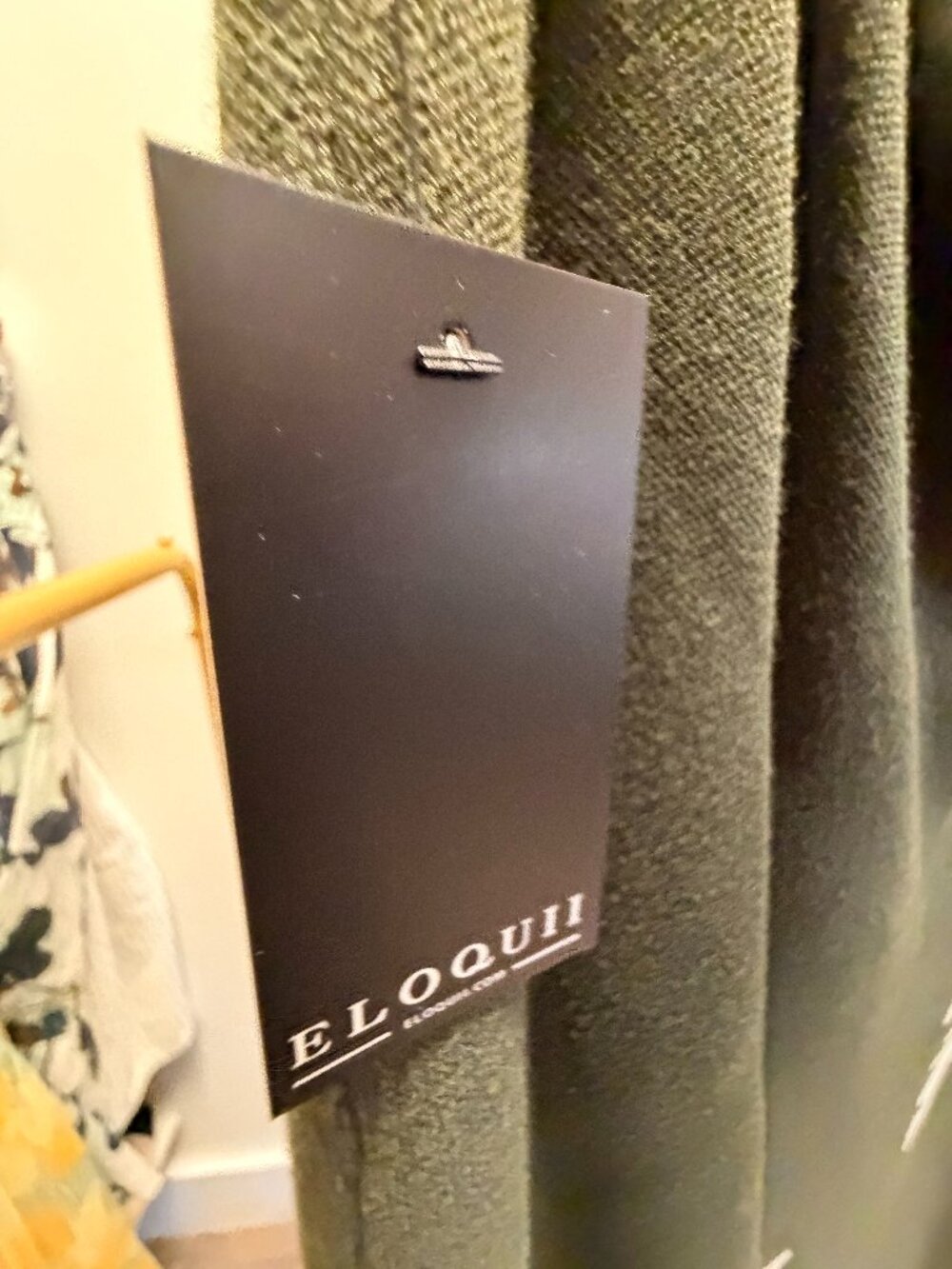 Eloquii 2PC Cropped Top and Skirt Set - Picture 5 of 5